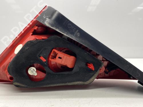 Used Right tailgate light PEUGEOT 3008 I MPV (0U_) 2.0 HDi 150 / BlueHDi 150 (150 hp) 22851602