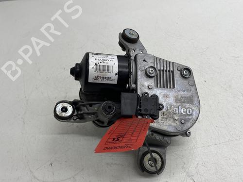 Used Front wiper motor PEUGEOT RCZ 2.0 HDi (163 hp) 30174437