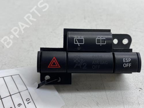 Bouton de warning Bouton de warning CHRYSLER 300C Touring (LX, LE) 3.0 CRD (218 hp) 36003219 36003219