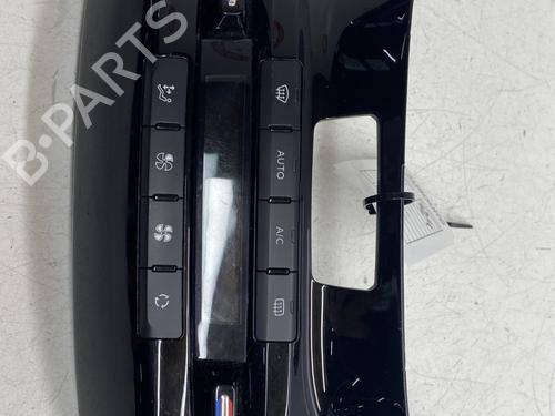 Used Climate control PEUGEOT 208 I (CA_, CC_) 1.6 HDi / BlueHDi 75 (75 hp) 28381645