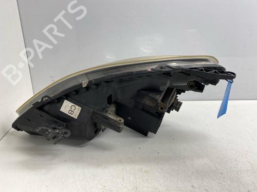 Used Right headlight Right headlight OPEL ZAFIRA / ZAFIRA FAMILY B (A05) 1.9 CDTI (M75) (120 hp) 38926001 38926001