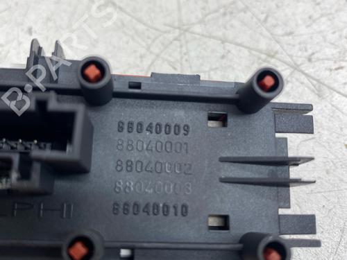 warning-switch-renault-scenic-ii-jm01_-2003-2004-2005-2006-2007-2008-2009-2010-39508771 main image