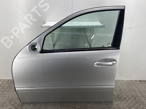 Used Left front door MERCEDES-BENZ E-CLASS (W211) E 220 CDI (211.006) (150 hp) 23209646