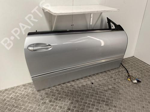 Used Right front door MERCEDES-BENZ CLK (C209) CLK 220 CDI (209.308) (150 hp) 22850092