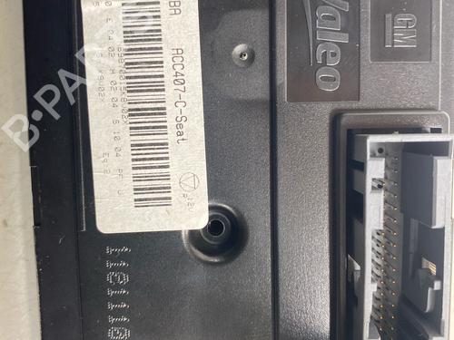 Used Climate control Climate control 38679574 38679574