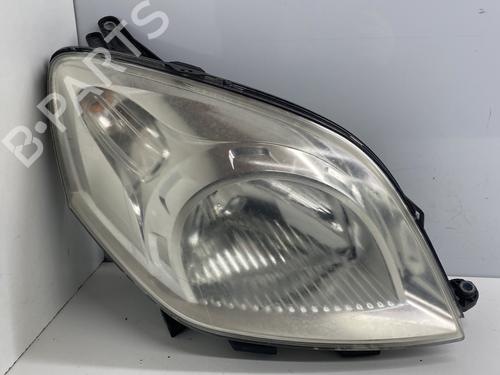 Used Right headlight Right headlight FIAT QUBO (225_) 1.3 D Multijet (225CXB1A, 225AXB1A, 225CXB11, 225AXB11,... (75 hp) 22859069 22859069