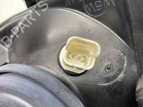 Right headlight CITROËN XSARA PICASSO (N68) 1.6 HDi | BP22856242C29 