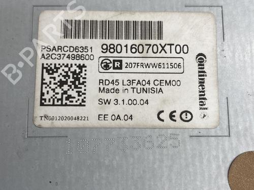 Used Radio Radio CITROËN C3 II (SC_) 1.4 HDi 70 (SC8HZC, SC8HR0, SC8HP4) (68 hp) 26978147 26978147