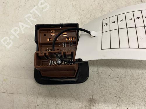 mirror-switch-peugeot-108-2014-34278711 main image