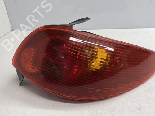 Used Right taillight PEUGEOT 206 Hatchback (2A/C) 1.4 HDi eco 70 (68 hp) 27873985