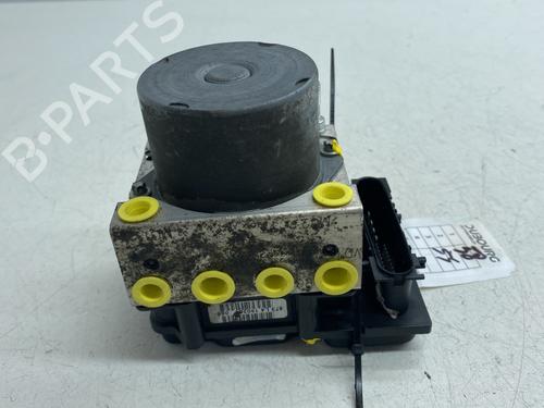 Used ABS pump RENAULT KANGOO (KC0/1_) 1.6 16V (95 hp) 28567810