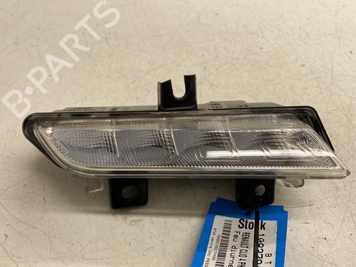 Used Right daytime light RENAULT CLIO IV (BH_) 0.9 TCe 90 (BHNF, BHMA, BHMH, BHJK, BHJR) (90 hp) 29704472