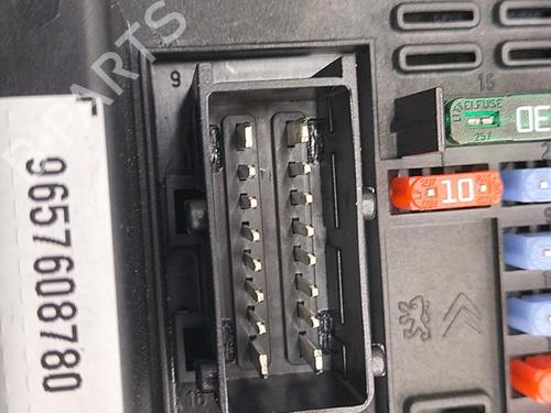 Used Fuse box PEUGEOT 206+ (2L_, 2M_) 1.4 HDi eco 70 (68 hp) 22856908