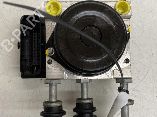 Used ABS pump VW POLO V (6R1, 6C1) 1.2 TDI (75 hp) 32204261