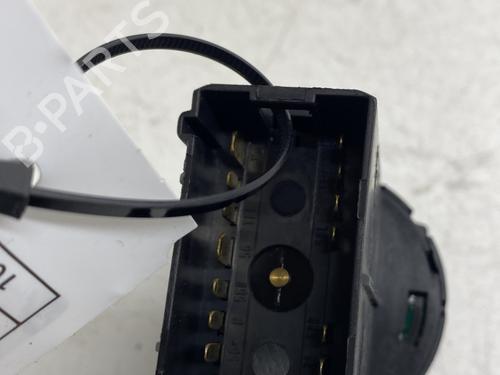 headlight-switch-audi-a4-b7-8ec-2004-2005-2006-2007-2008-2009-30725030 main image