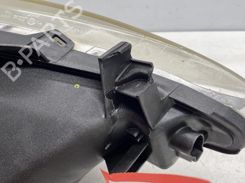 Used Left headlight Left headlight PEUGEOT 307 SW (3H) [2002-2009] 32468852 32468852
