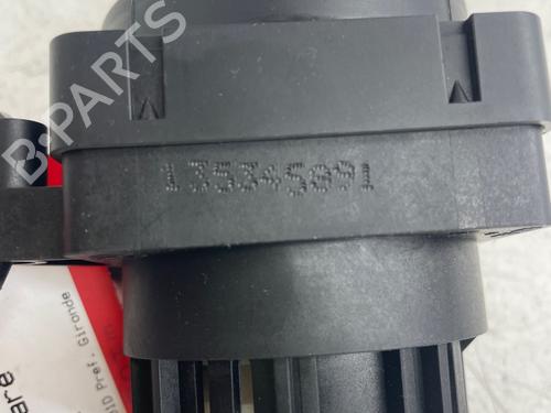Headlight switch VW CRAFTER 30-50 Van (2E_) 2.5 TDI | BP40596576I24 - Image 2