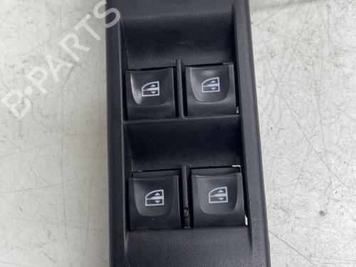 Used Switch RENAULT CAPTUR I (J5_, H5_) 1.5 dCi 90 (J5N4, J5M5, J5MW, J5M6, J5AL, J5AJ) (90 hp) 30971615