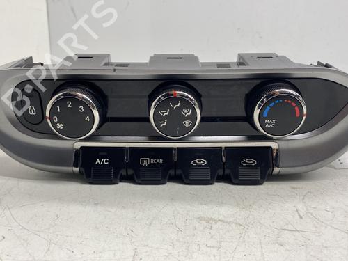 Used Climate control KIA RIO III (UB) 1.25 CVVT (86 hp) 28168252