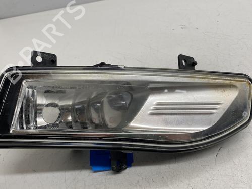 Used Right front fog light NISSAN MICRA V (K14) 1.0 IG-T 100 (101 hp) 28015763