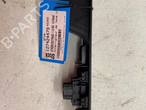 Used Right front window switch Right front window switch 38332189 38332189