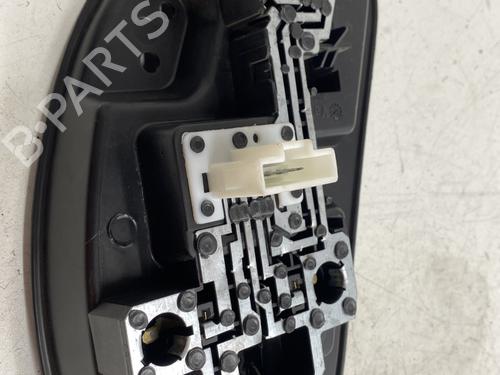 Lamp holder CITROËN C5 I (DC_) 2.2 HDi (DC4HXB, DC4HXE) | BP33475914L10 - Image 3