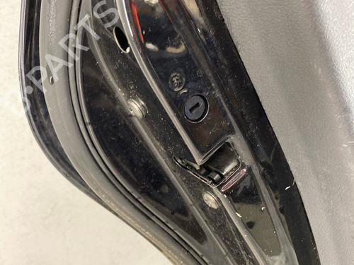Used Left rear door Left rear door 37663056 37663056