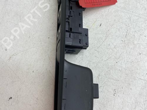 Left front window switch CITROËN C4 II (NC_) 1.2 THP 130 (NCHNYM, NCHNYT) | BP39214245I27 - Image 4