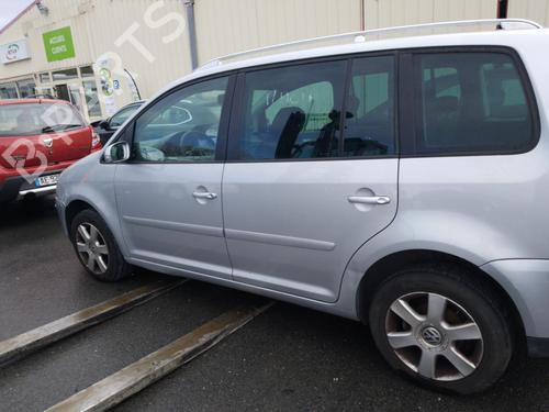 Left taillight VW TOURAN (1T1, 1T2) 1.9 TDI | BP22856800C34 