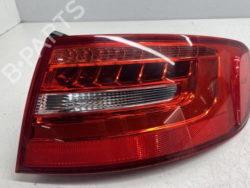 Piloto trasero derecho AUDI A4 B8 Avant (8K5) 2.0 TDI (190 hp) 30853681