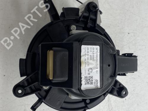Used Heater blower motor PEUGEOT 3008 II SUV (MC_, MR_, MJ_, M4_) 1.2 THP/ PureTech 130 (MRHNSM, MRHNSU, MRHNSJ, MRHNYW,... (131 hp) 28168229