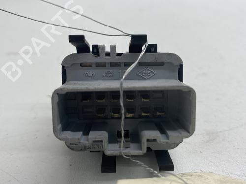 Used Right front window switch RENAULT TWINGO II (CN0_) 1.2 16V (CN0K, CN0V, CN0A) (76 hp) 22860419