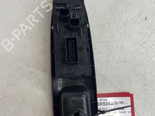 Used Left front window switch Left front window switch PEUGEOT 406 (8B) 2.0 HDI 110 (109 hp) 40225055 40225055