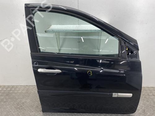 Used Right front door RENAULT CLIO III (BR0/1, CR0/1) 1.5 dCi (C/BR0G, C/BR1G) (68 hp) 24453407