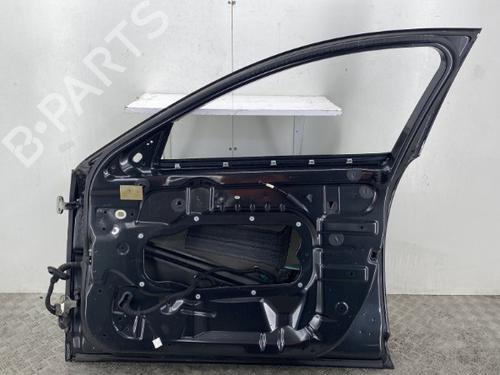 Used Right front door Right front door 22861859 22861859