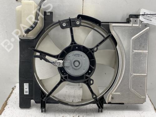 Used Radiator fan TOYOTA YARIS (_P13_) 1.3 (NSP130_, NSP130) (99 hp) 25472618