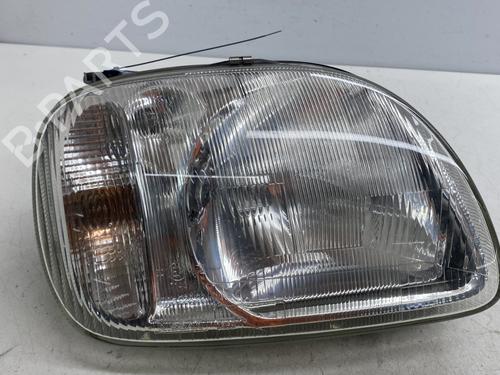 Højre forlygte NISSAN MICRA II (K11) 1.0 i 16V (K11) (54 hp) 31660788