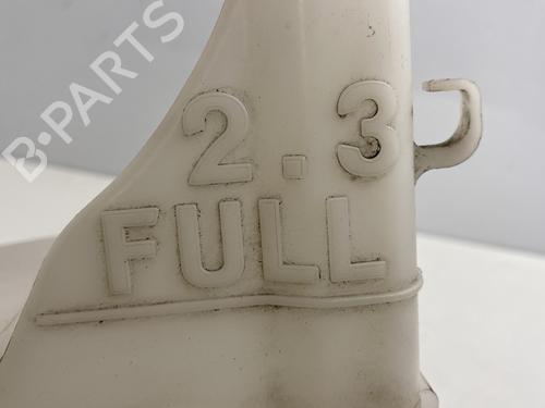 Windscreen washer tank TOYOTA YARIS (_P1_) 1.0 (SCP10_, SCP10R) | BP30174447C113