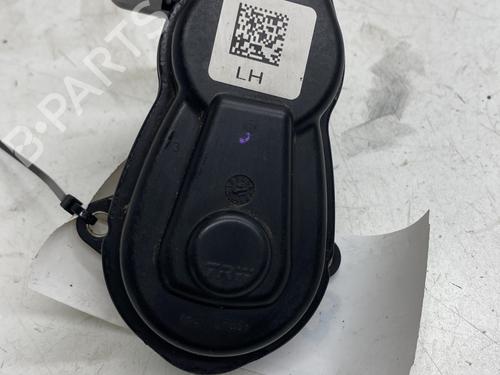 Used Electric handbrake RENAULT KADJAR (HA_, HL_) 1.2 TCe 130 (HLMR) (130 hp) 23831131