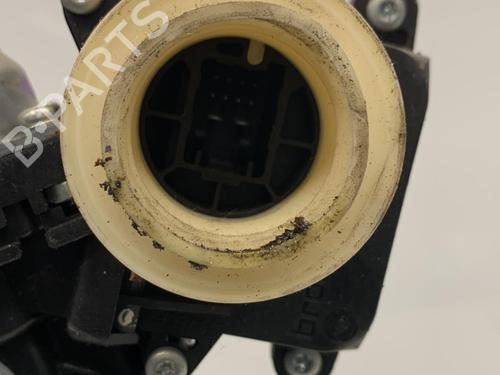 Used Front left window mechanism Front left window mechanism TOYOTA YARIS (_P9_) 1.4 D-4D (NLP90_, NLP90R) (90 hp) 22853277 22853277