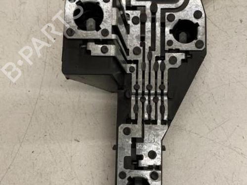 Used Lamp holder RENAULT LAGUNA II Grandtour (KG0/1_) 1.9 dCi (125 hp) 22849338