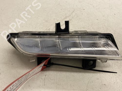 left-front-fog-light-renault-captur-i-j5_-h5_-2013-31794367 main image