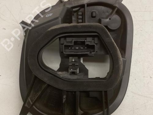 Used Lamp holder PEUGEOT 208 I (CA_, CC_) 1.6 BlueHDi 100 (100 hp) 22851378