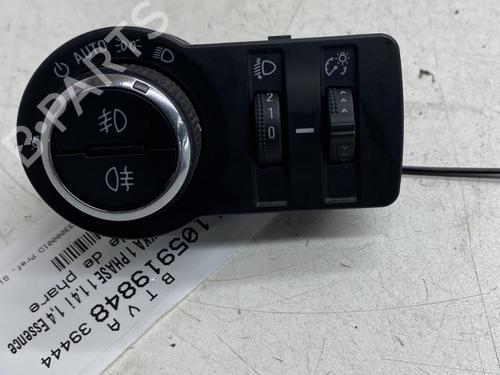 Used Headlight switch OPEL MOKKA / MOKKA X (J13) 1.4 (_76) (140 hp) 31610883