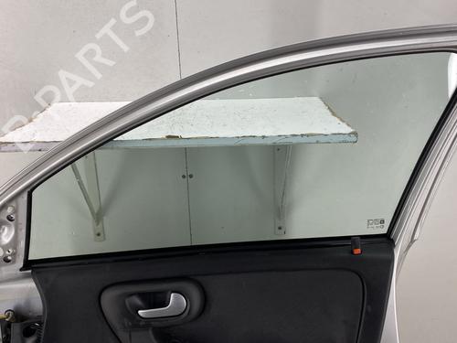 right-front-door-opel-corsa-c-x01-2000-2001-2002-2003-2004-2005-2006-2007-2008-2009-25214096 main image