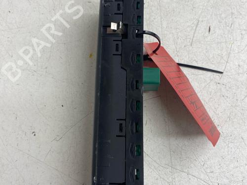 Left front window switch RENAULT LAGUNA Coupe (DT0/1) 2.0 dCi (DT01, DT08, DT09, DT0K, DT12, DT1C, DT1D, DT1M,... | BP38763892I27 - Image 3