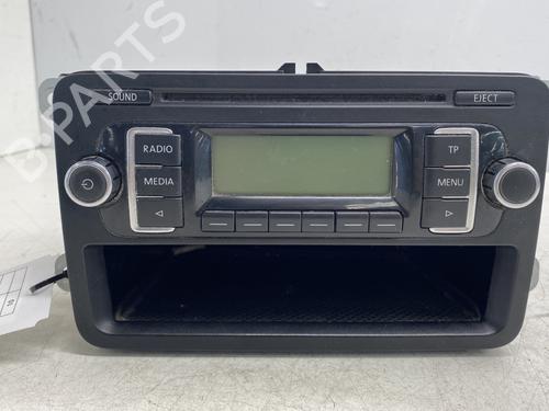 Used Radio VW POLO V (6R1, 6C1) 1.2 TDI (75 hp) 29138999