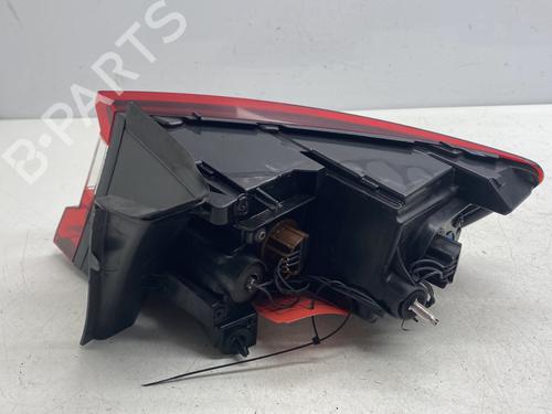 Left taillight RENAULT MEGANE IV Hatchback (B9A/M/N_) 1.5 dCi 110 (B9A3) | BP31871877C34