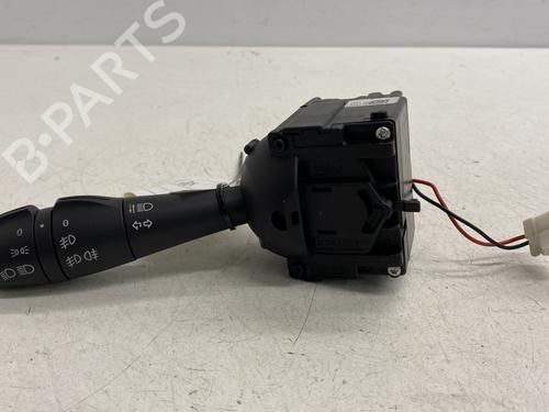 Used Switch RENAULT TWINGO III (BCM_, BCA_) 1.0 SCe 70 (BCMB) (69 hp) 32468836