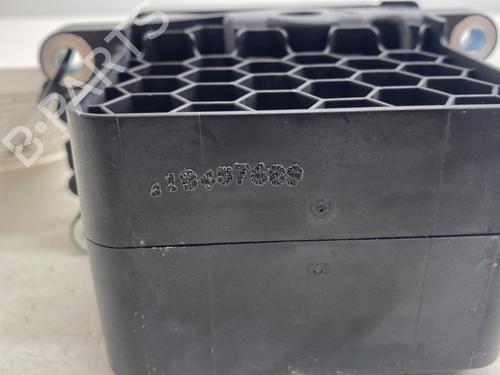 Selector da caixa Selector da caixa PEUGEOT 308 II (LB_, LP_, LW_, LH_, L3_) 1.5 BlueHDi 130 (131 hp) 31887311 31887311